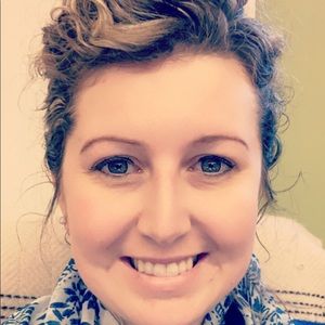 Meet your Posher, Leah